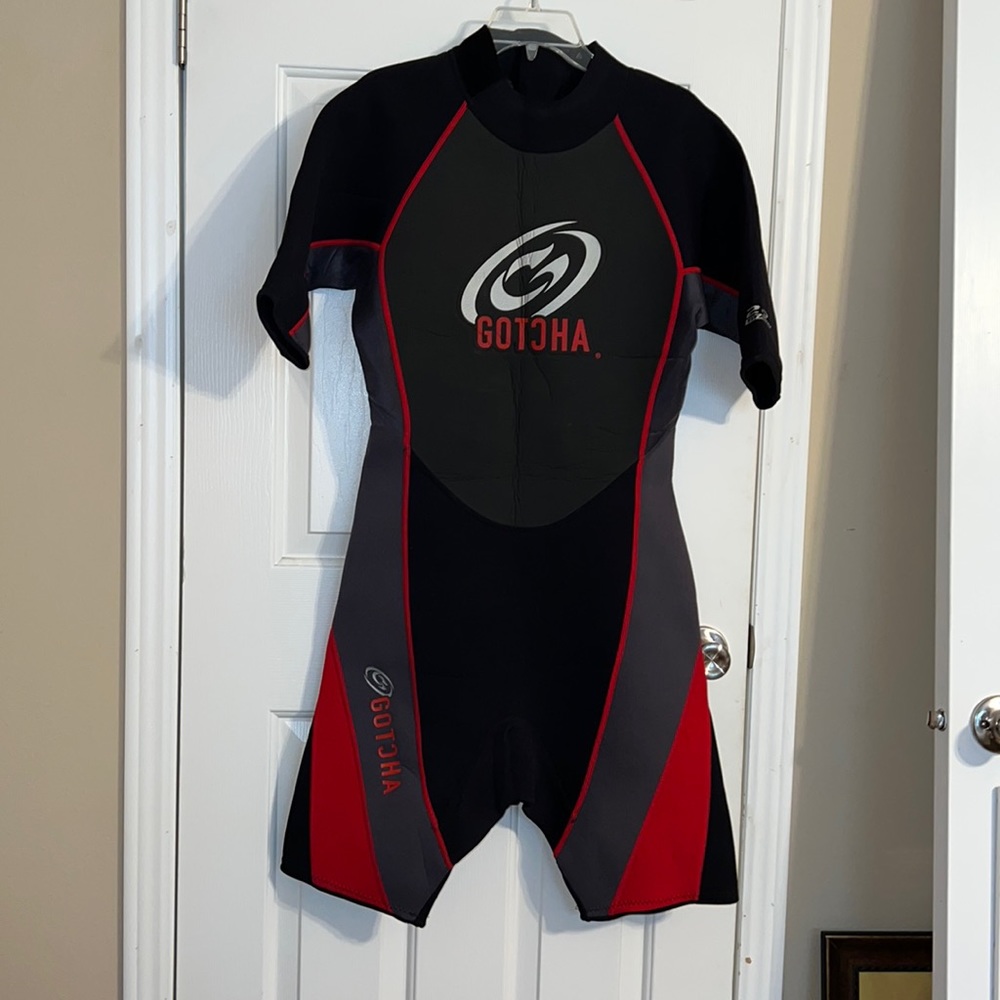 Men’s Gotcha Wetsuit Size Large